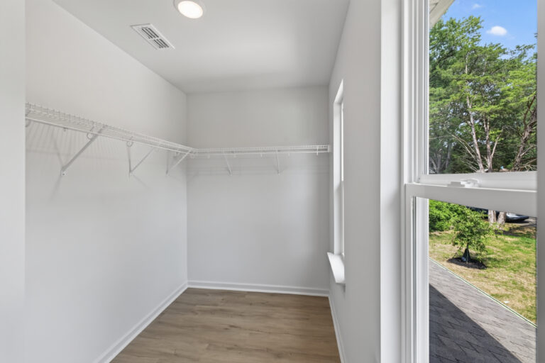 5226 Hickory Ln. — photo 28 of 34