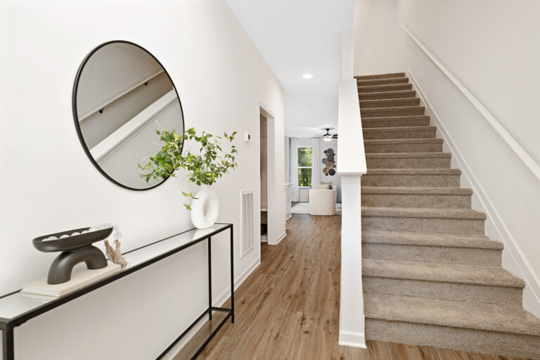 2920 Capitol Dr. — photo 22 of 23