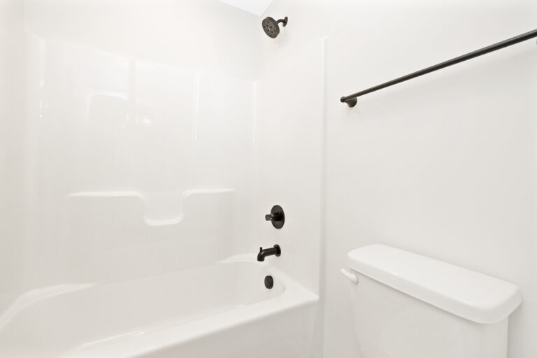 2920 Capitol Dr. — photo 4 of 23