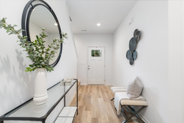 12710 Hamilton Rd. — photo 10 of 28