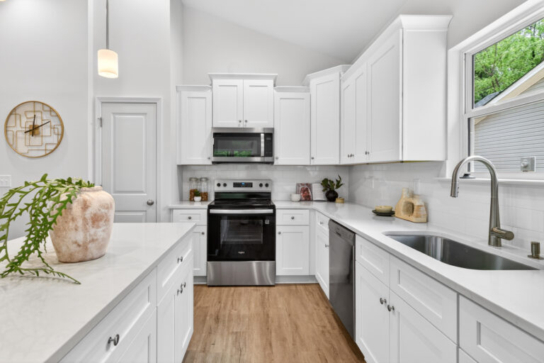 302 Starr St. — photo 16 of 22