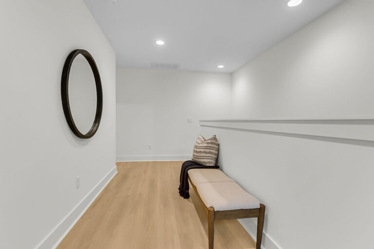 1438 Joy Ave. — photo 12 of 52