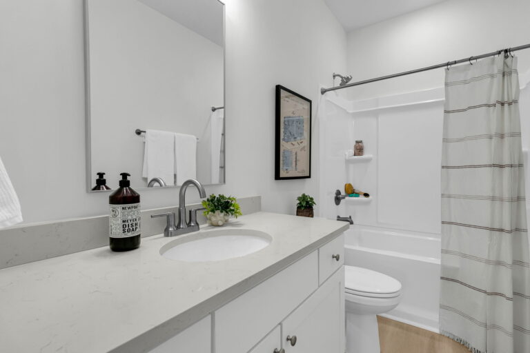 5131 Delta St. — photo 3 of 18