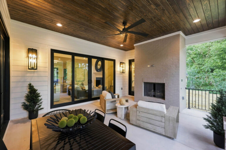 4647 General Pershing Dr. — photo 5 of 57