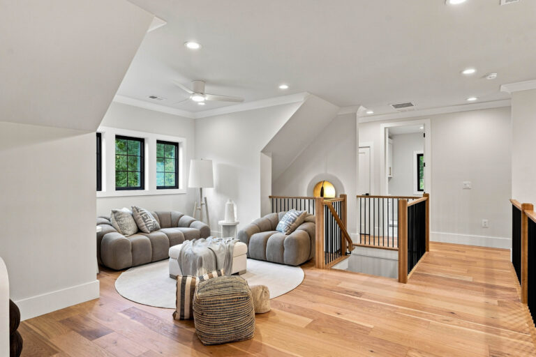4647 General Pershing Dr. — photo 35 of 57
