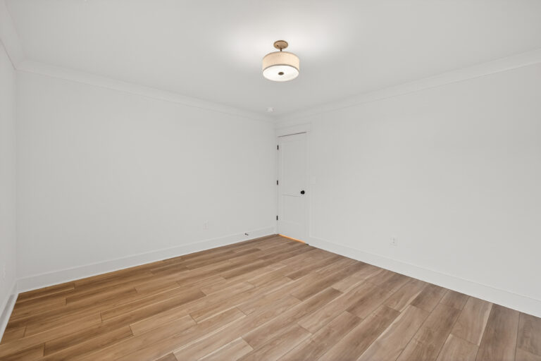 12714 Hamilton Rd. — photo 18 of 35
