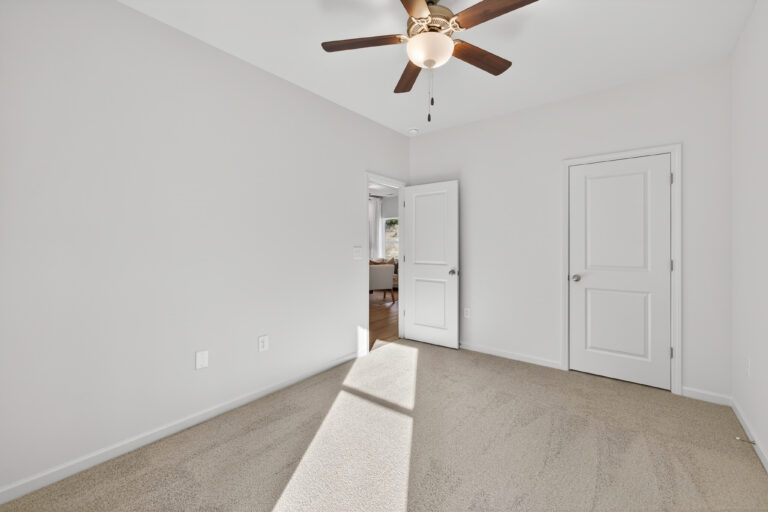 806 S Salisbury Ave. — photo 2 of 19