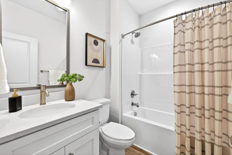 2712 Glendale Ave — photo 19 of 20