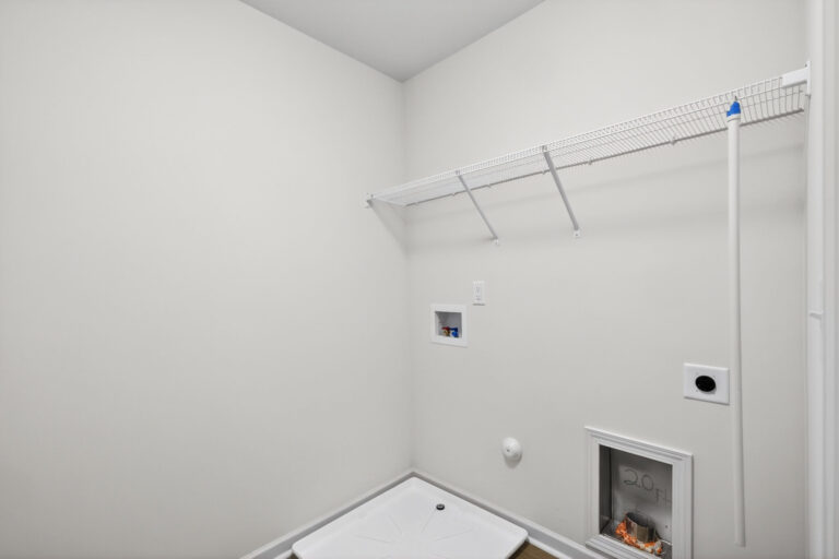 312 E Glendale Ave — photo 20 of 25