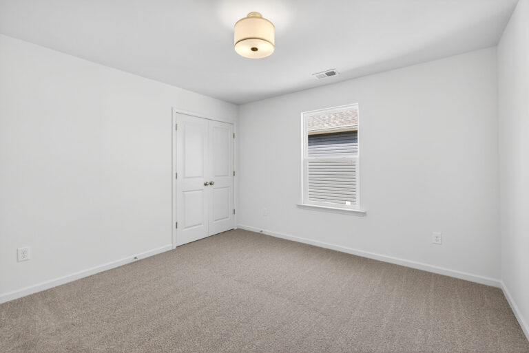 312 E Glendale Ave — photo 21 of 25