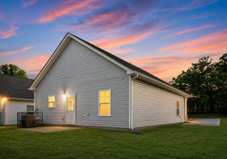 5536 Howard St. — photo 17 of 17