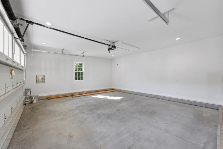 1740 Merriman Ave. — photo 37 of 43