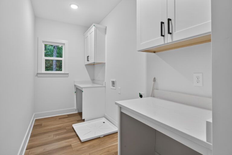 9006 Pinenoll Ln. — photo 11 of 33