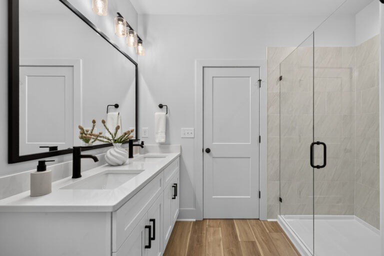 9006 Pinenoll Ln. — photo 2 of 33