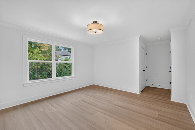 9000 Pinenoll Ln. — photo 12 of 31