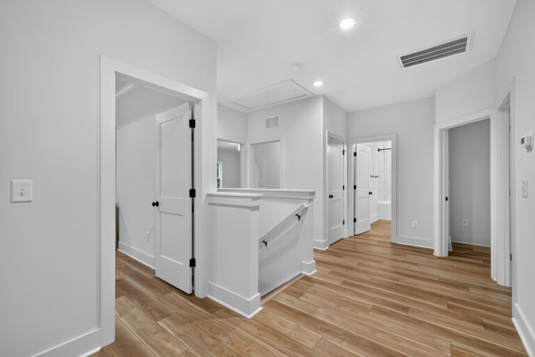 9006 Pinenoll Ln. — photo 7 of 33