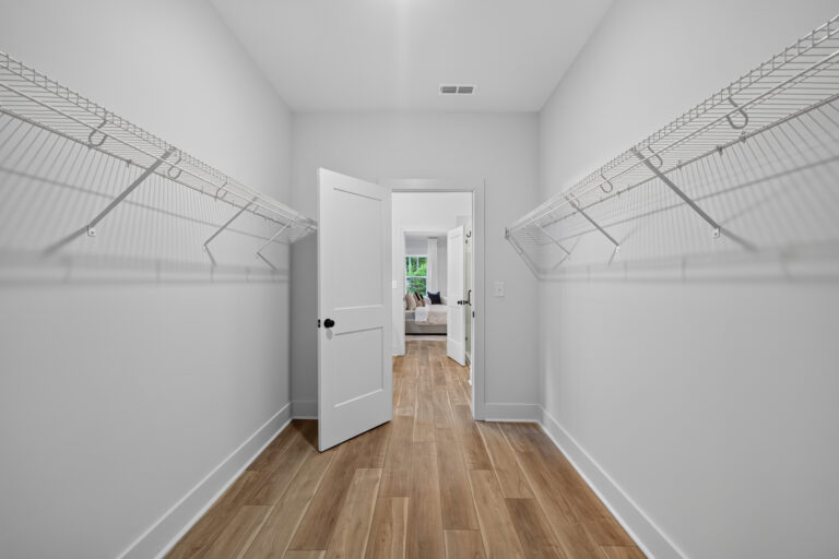 9006 Pinenoll Ln. — photo 12 of 33